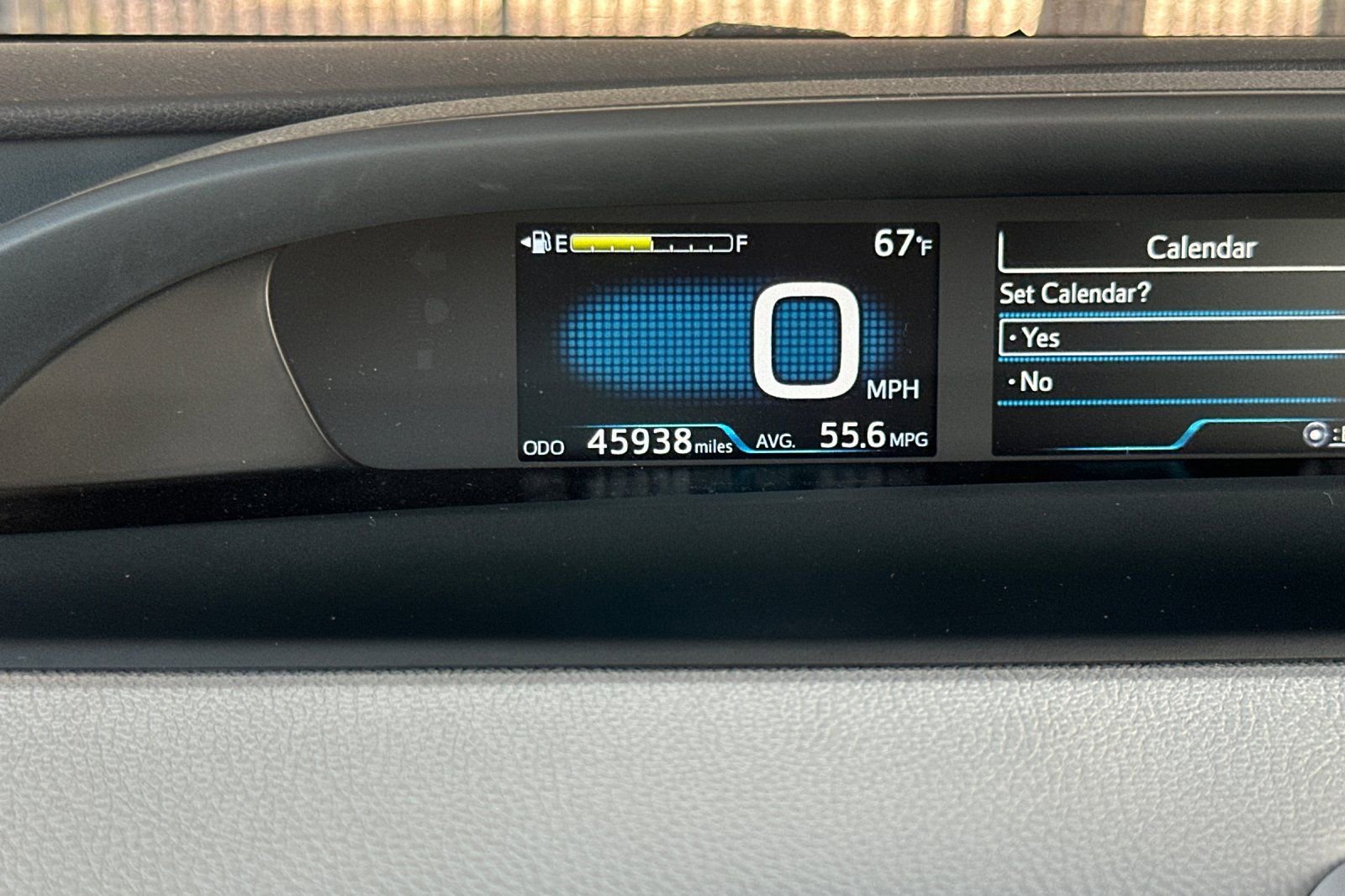 Certified 2020 Toyota Prius LE w/ Carpet Mat Package image 32