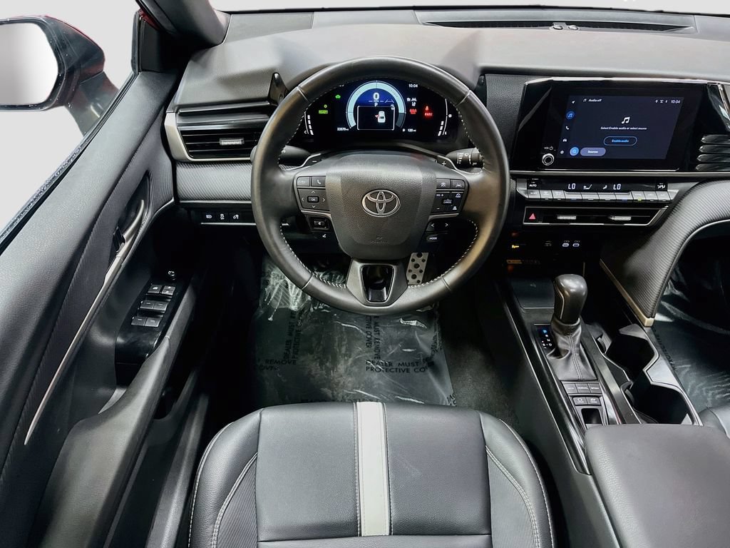 Used 2025 Toyota Camry SE w/ Convenience Package FWD image 21