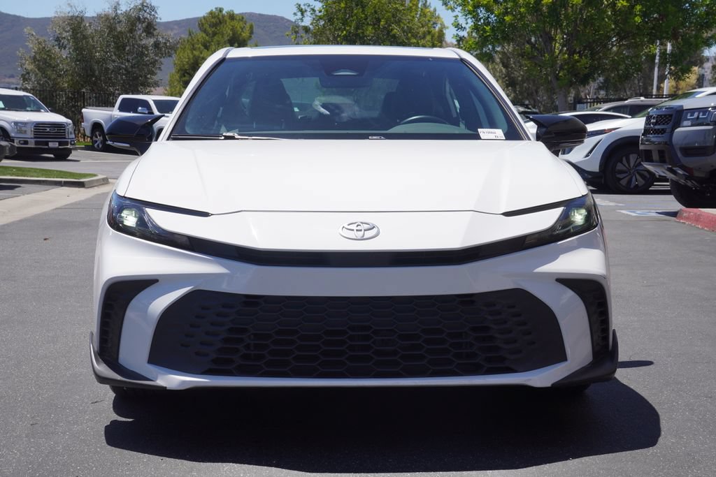 Used 2025 Toyota Camry SE w/ Multimedia Upgrade Package FWD image 9