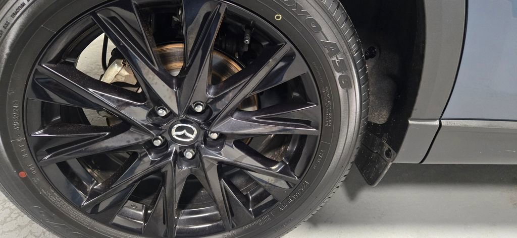 Used 2025 MAZDA CX-5 Carbon Edition image 37