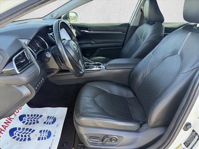 Used 2020 Toyota Camry XSE image 10