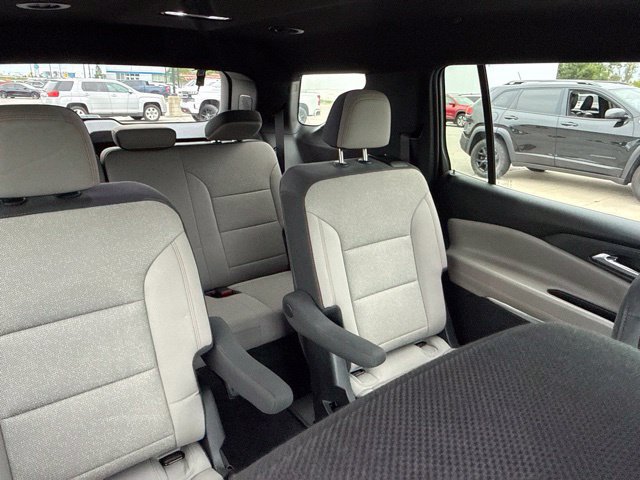 Used 2024 Chevrolet Traverse LT FWD image 8