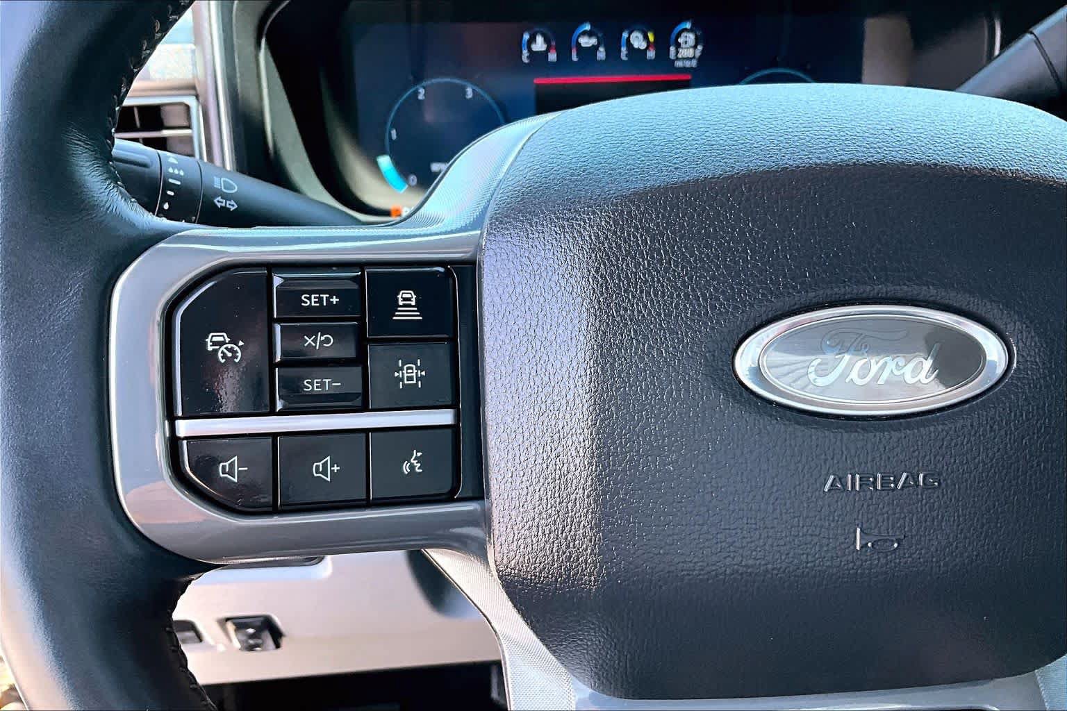 Used 2024 Ford F250 Limited w/ FX4 Off-Road Package AWD/4WD image 24