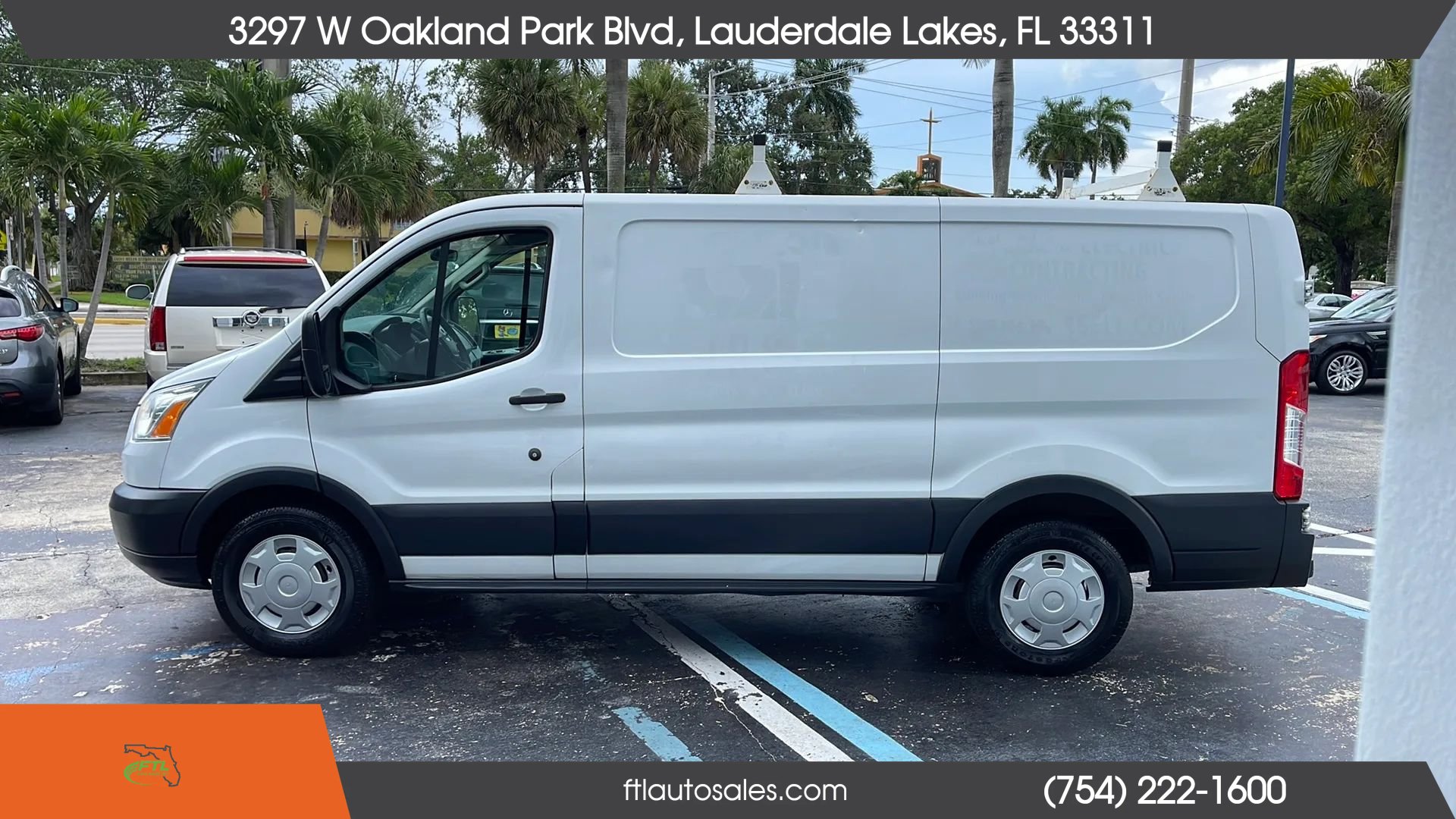 Used 2015 Ford Transit 150 130 Low Roof w/ Exterior Upgrade Package RWD image 6
