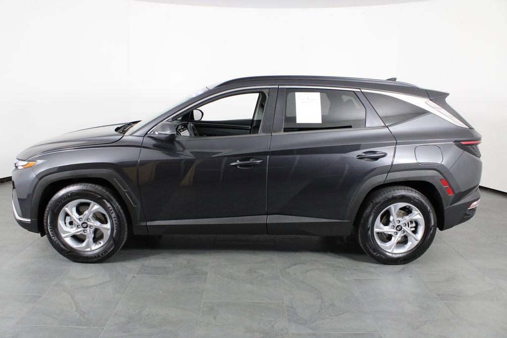 Used 2022 Hyundai Tucson SEL w/ Cargo Package image 11