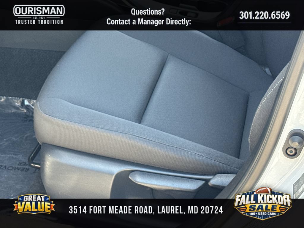 Used 2024 Toyota Corolla LE FWD image 18