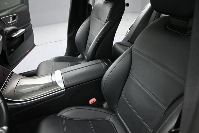 Used 2022 Mercedes-Benz C 300 Sedan image 14