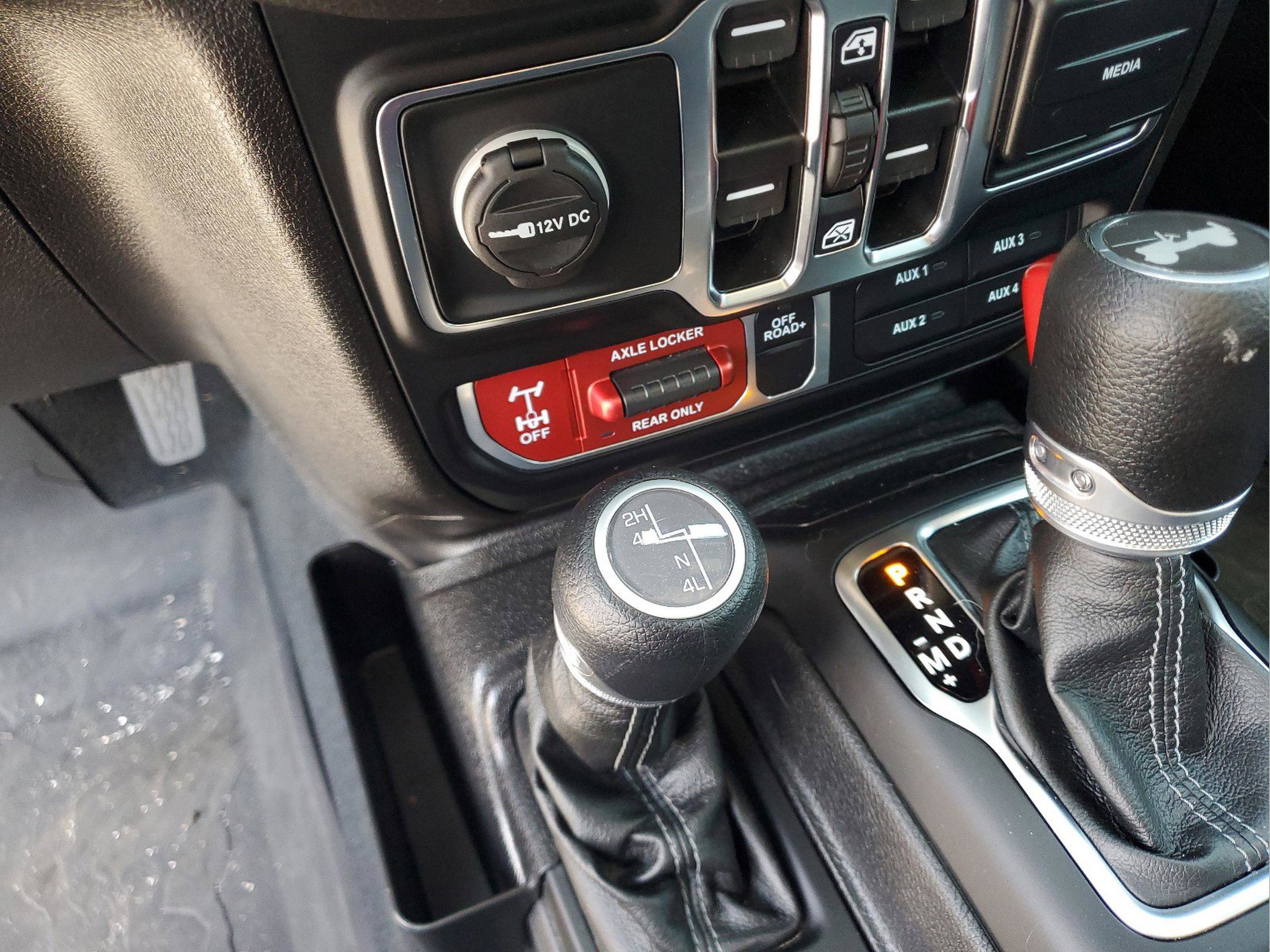 Used 2024 Jeep Wrangler Willys image 20