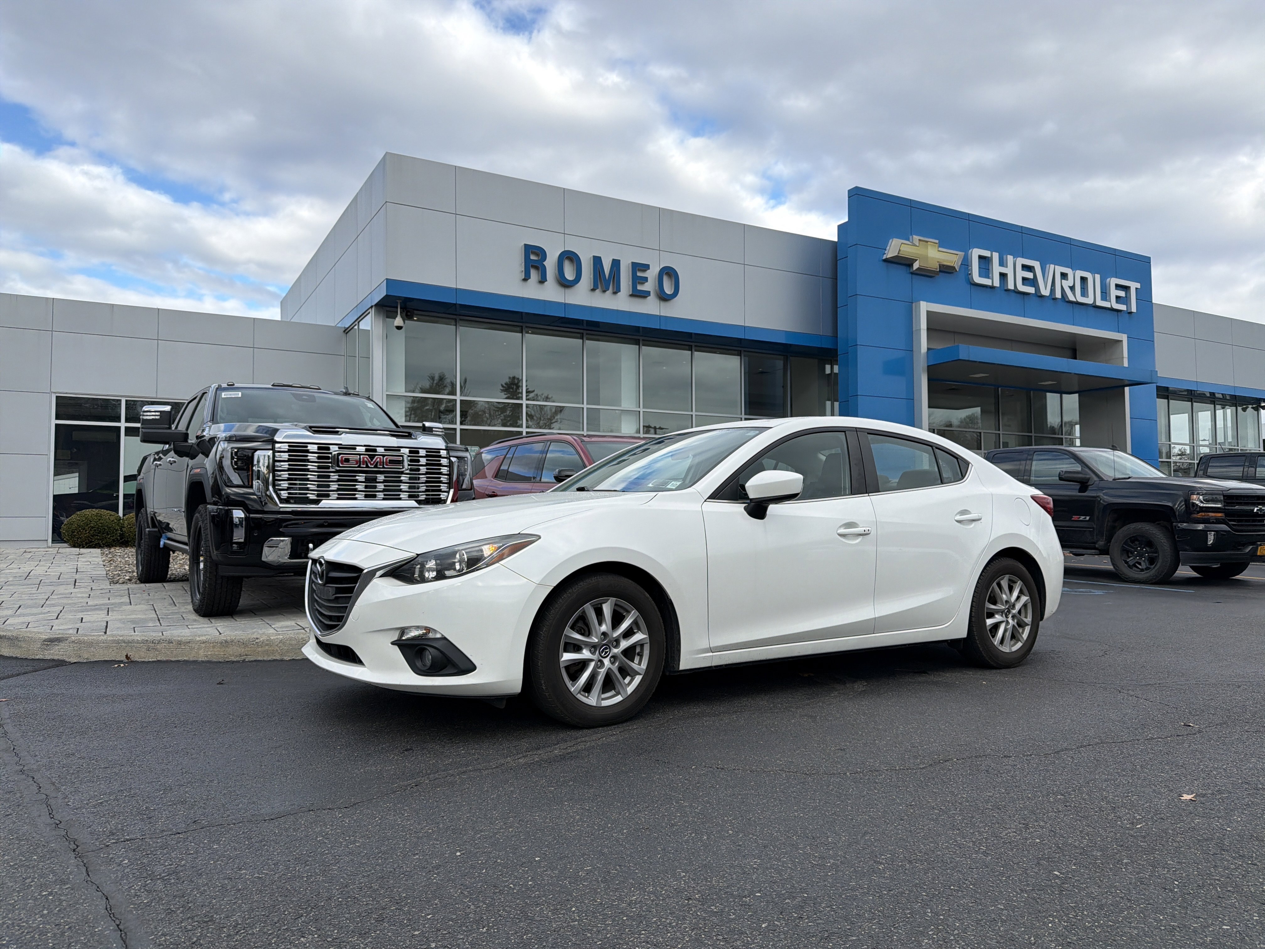 Used 2015 MAZDA MAZDA3 i Grand Touring