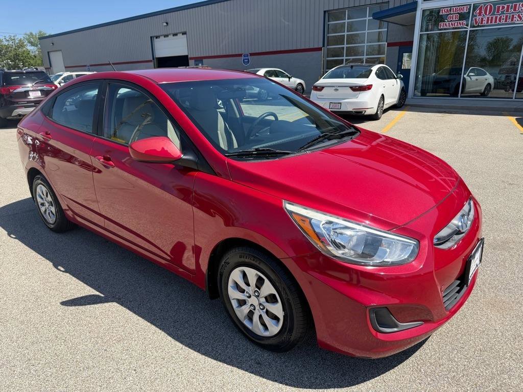 Used 2016 Hyundai Accent SE FWD image 2