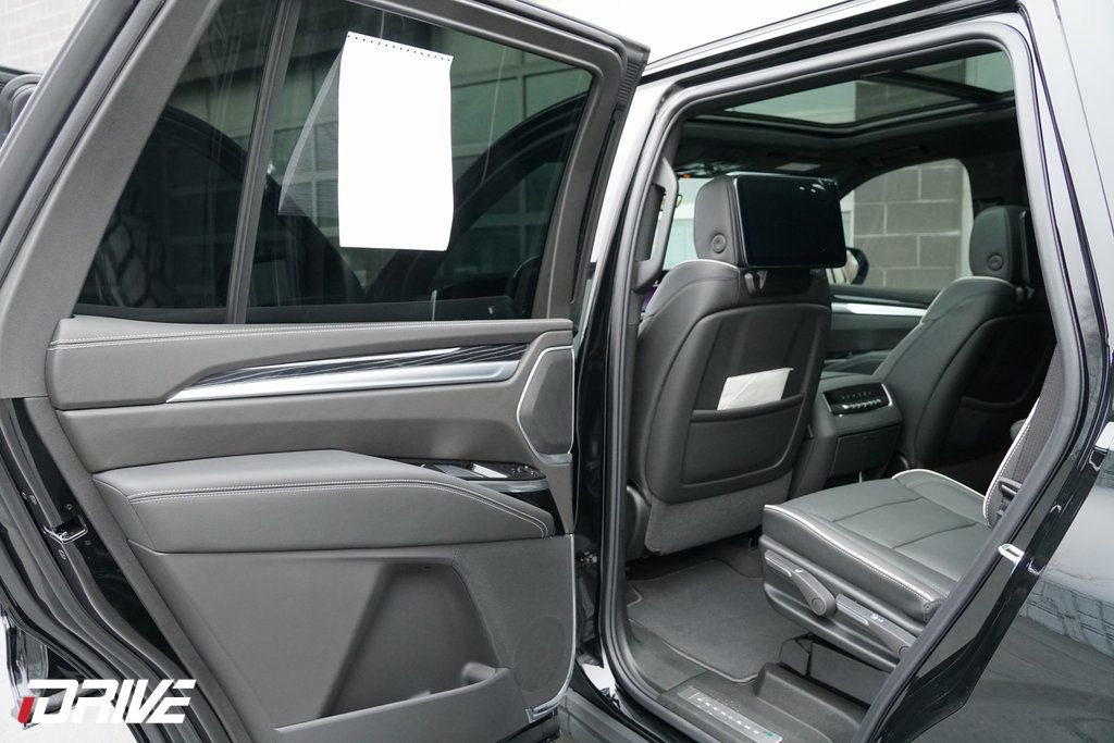 Used 2026 Cadillac Escalade Sport w/ Touring Package image 34