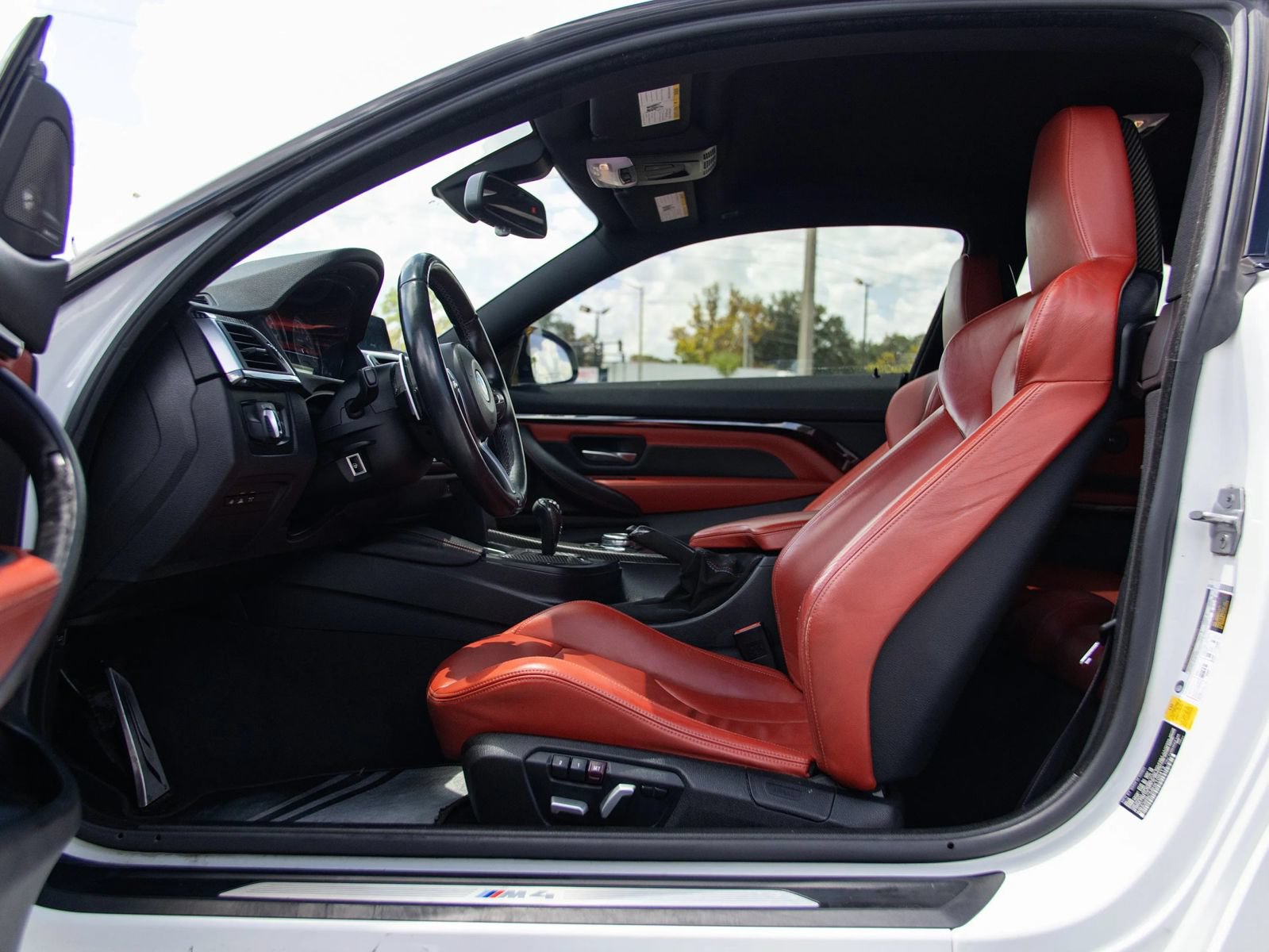 Used 2017 BMW M4 Coupe RWD image 17