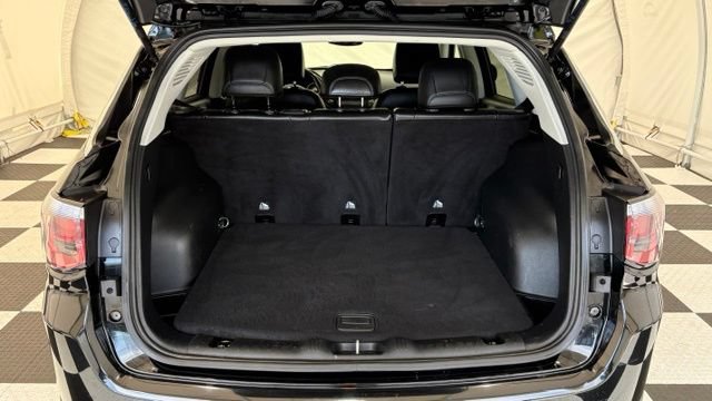 Used 2020 Jeep Compass Latitude FWD image 4