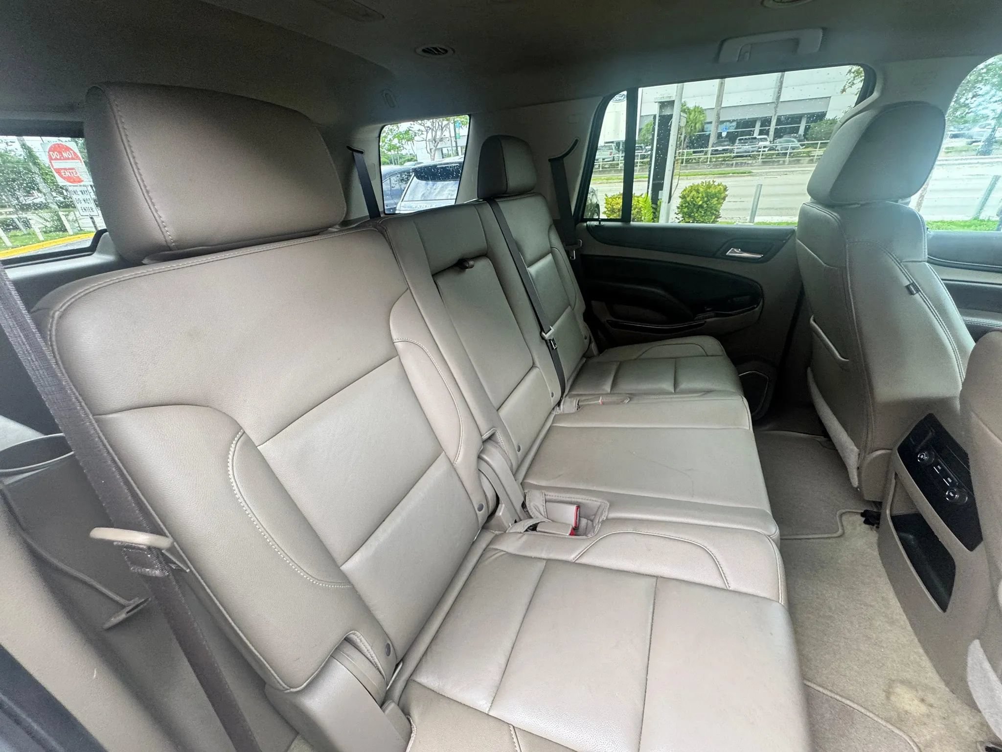 Used 2017 Chevrolet Tahoe LT RWD image 19