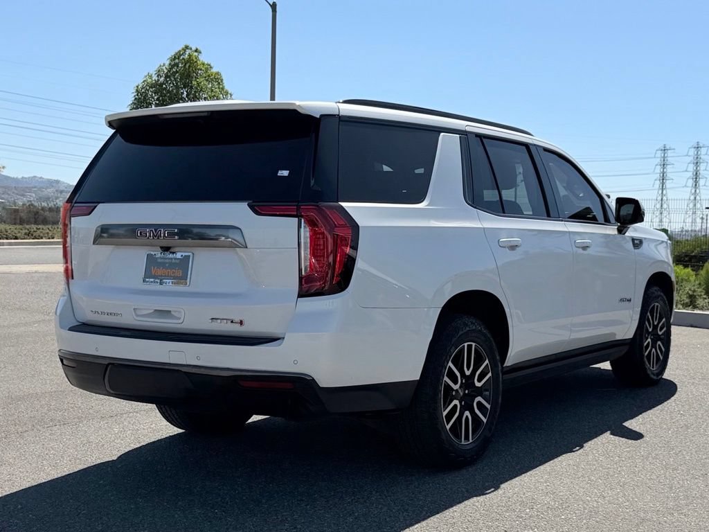 Used 2023 GMC Yukon AT4 w/ AT4 Premium Package AWD/4WD image 7