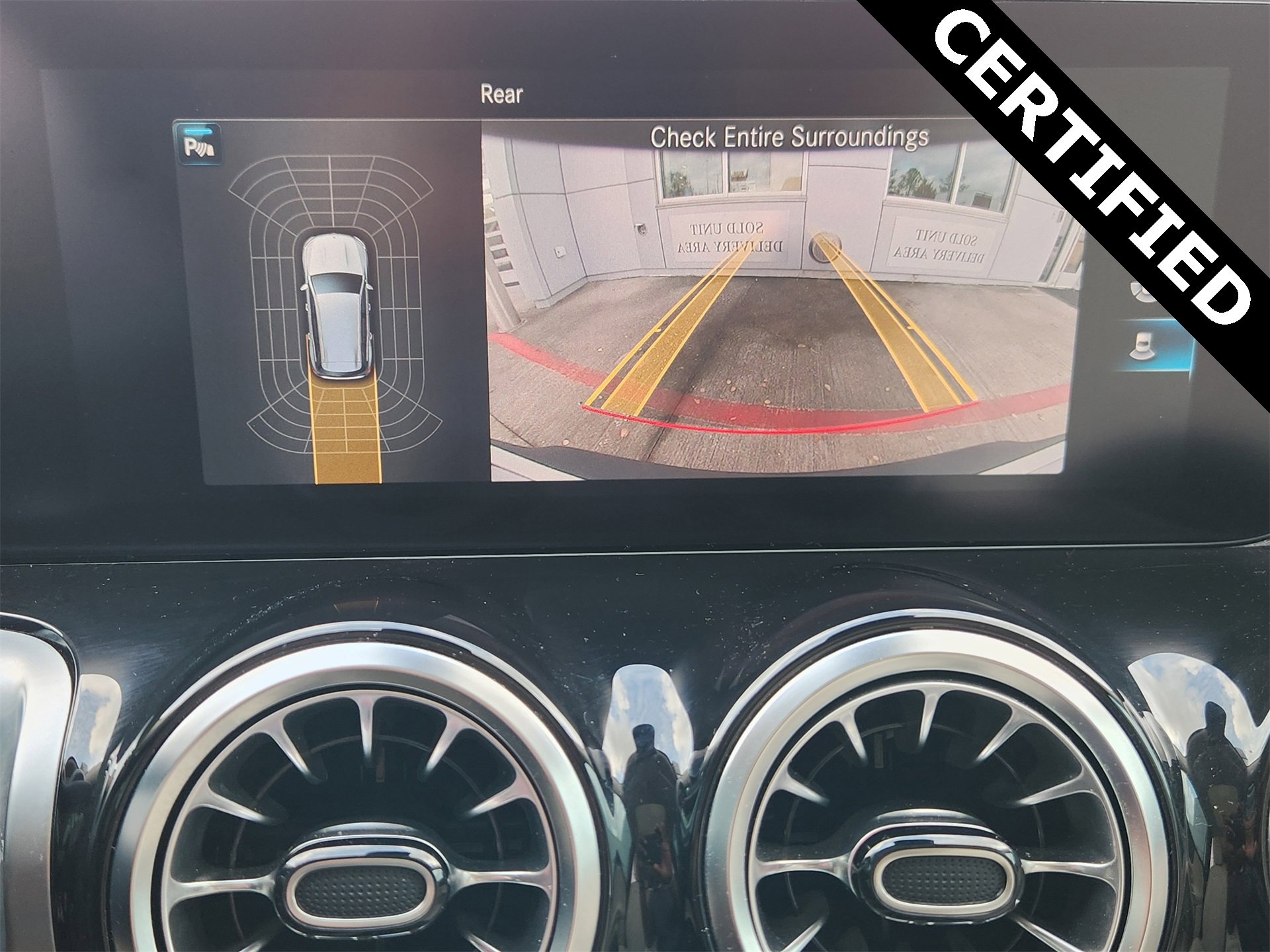 Certified 2022 Mercedes-Benz EQB 300 4MATIC image 17