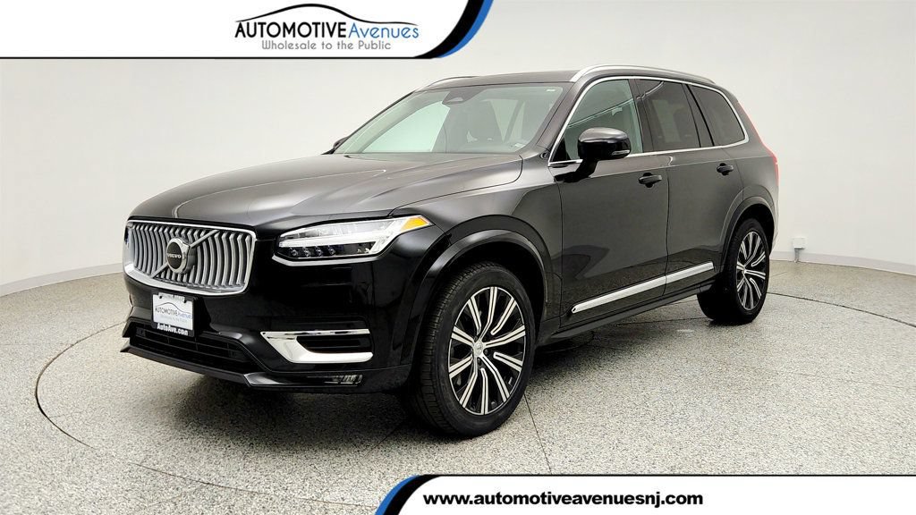 Used 2024 Volvo XC90 B5 Core w/ Protection Package Premier AWD/4WD image 1