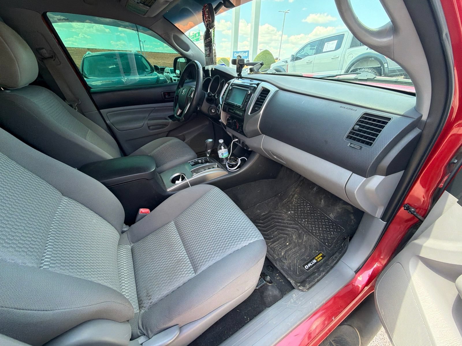 Used 2015 Toyota Tacoma 4x4 Double Cab w/ SR5 Package image 18