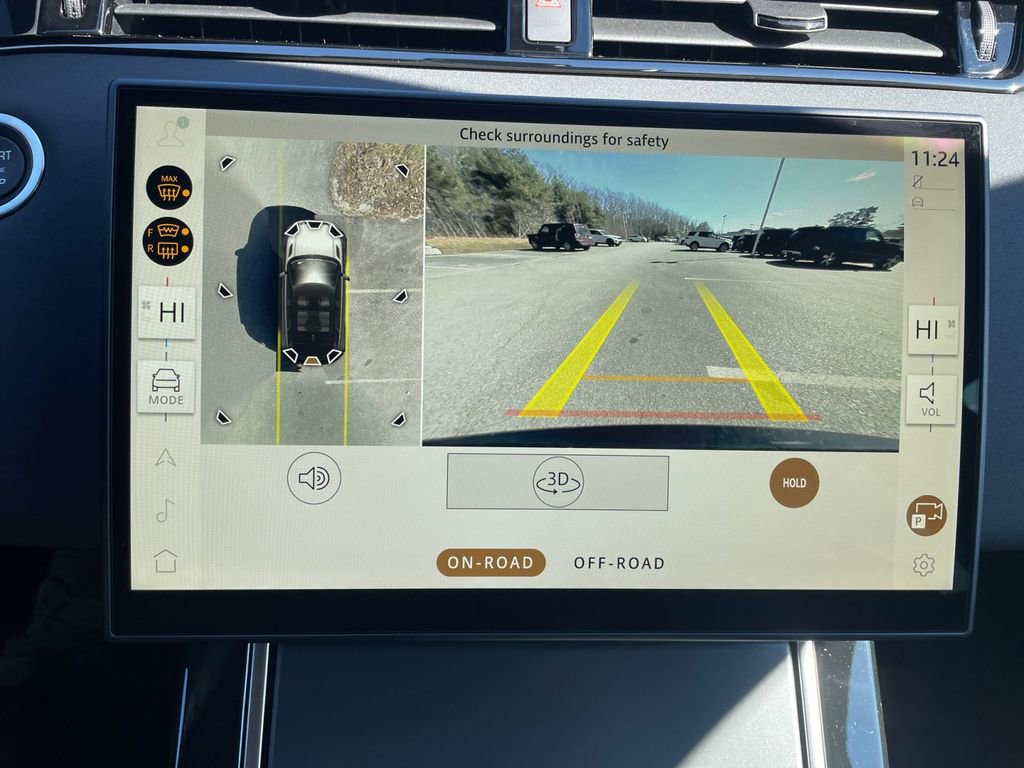 New 2024 Land Rover Range Rover Evoque Dynamic SE image 15