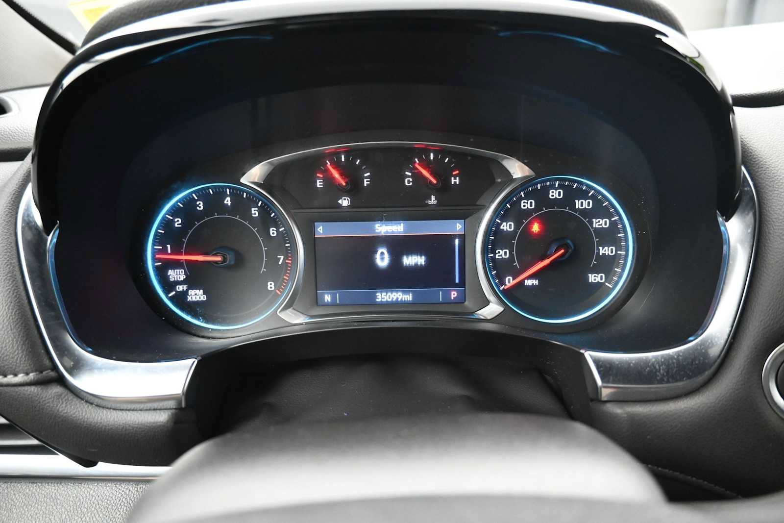 Used 2023 Chevrolet Traverse LT AWD/4WD image 7