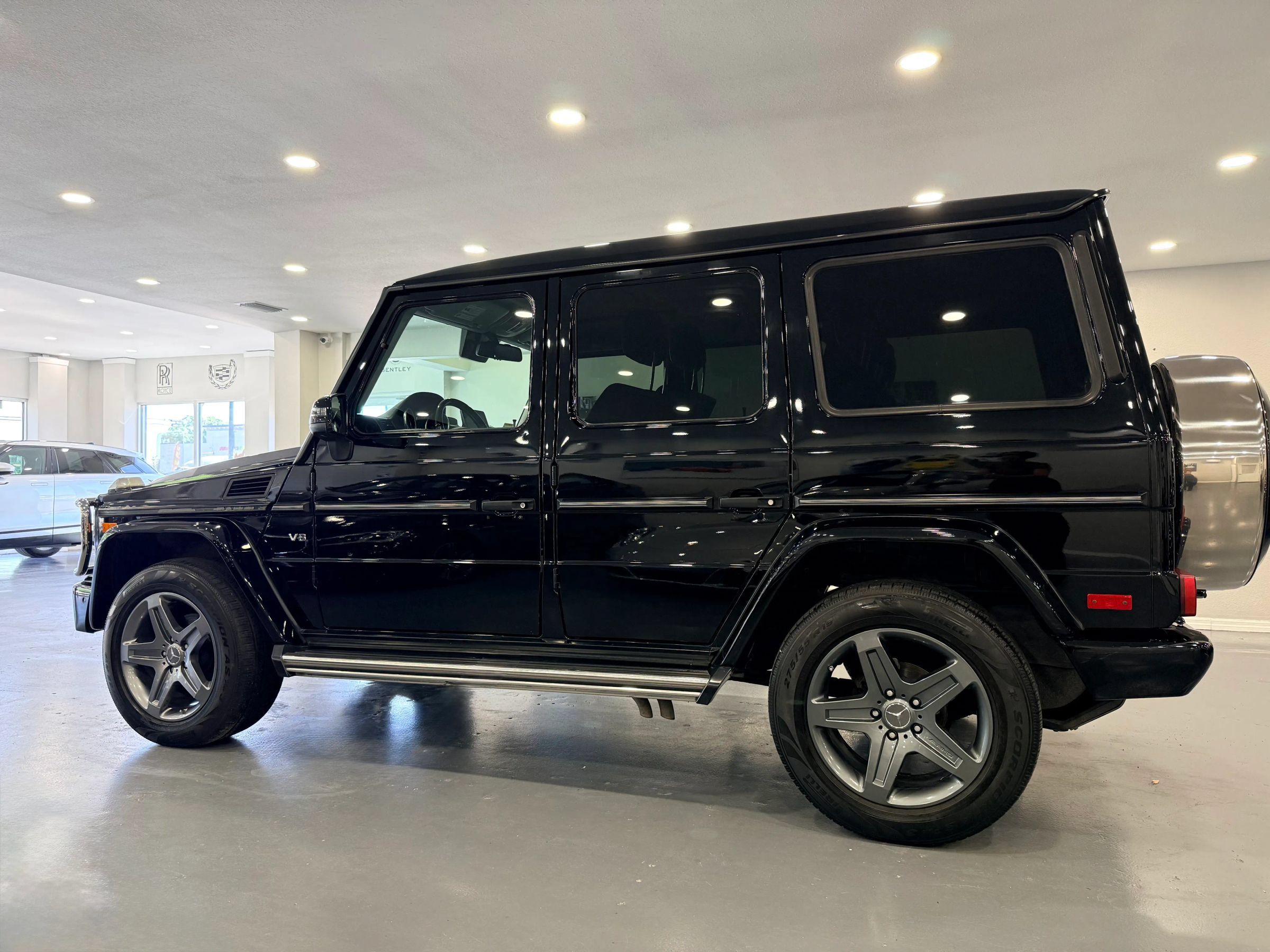 Used 2017 Mercedes-Benz G 550 image 7