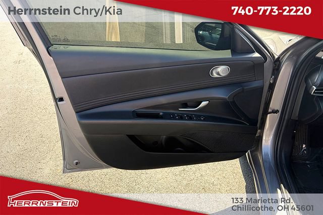Used 2024 Hyundai Elantra SEL w/ Convenience Package FWD image 14