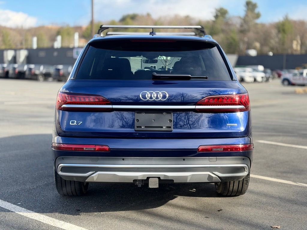 Used 2023 Audi Q7 2.0T Premium w/ Convenience Package image 5