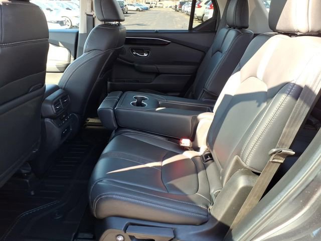 Certified 2025 Honda Pilot EX-L image 6