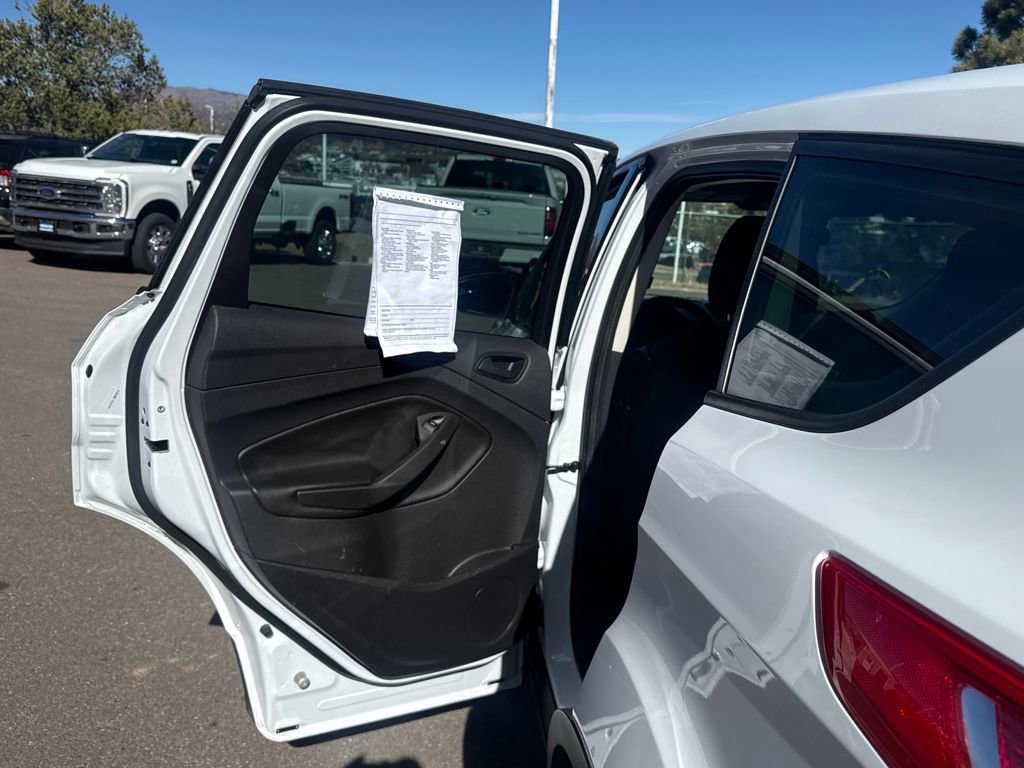 Used 2016 Ford Escape S image 17