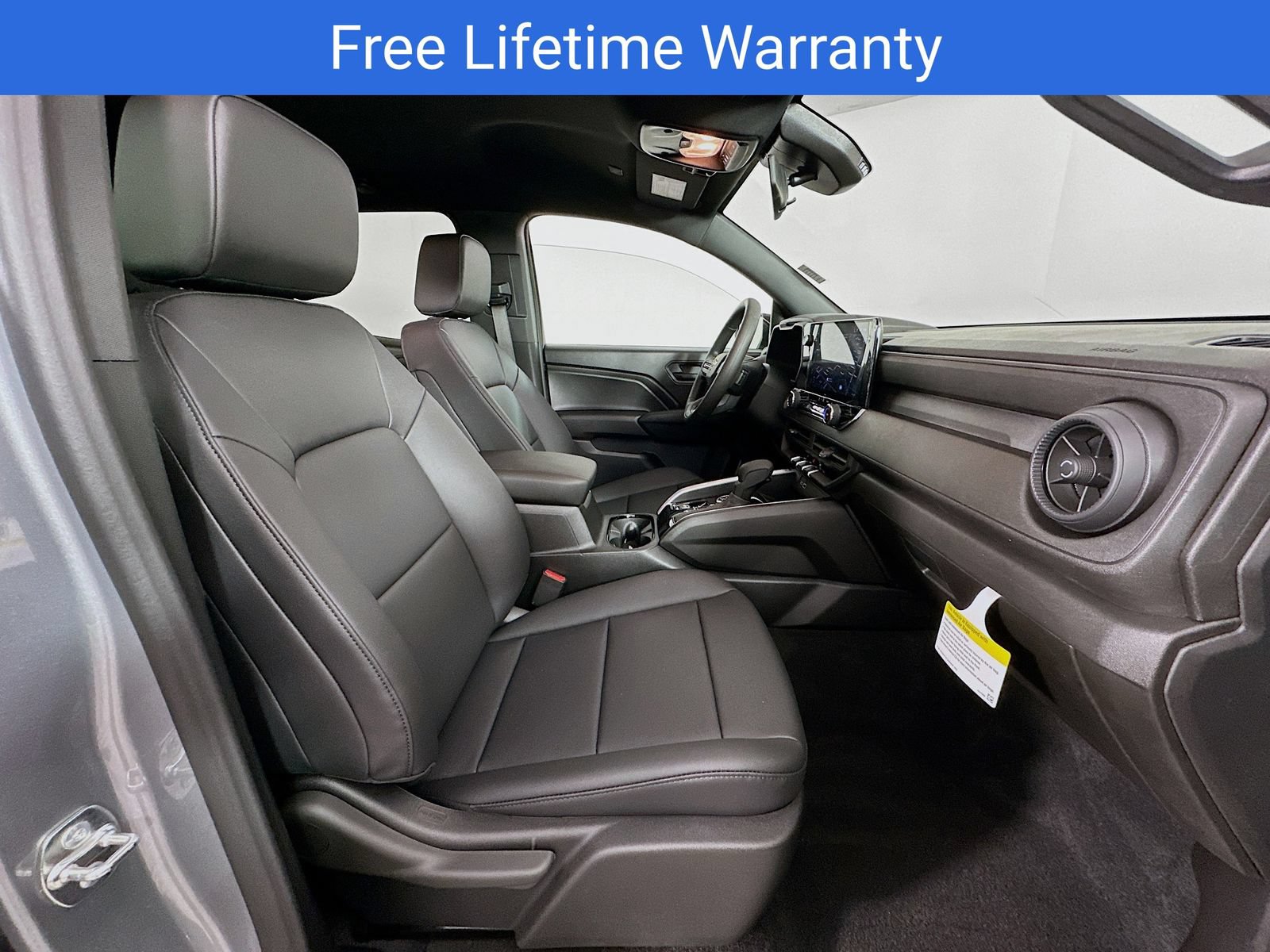 New 2026 Chevrolet Colorado W/T w/ WT Custom Package AWD/4WD image 28