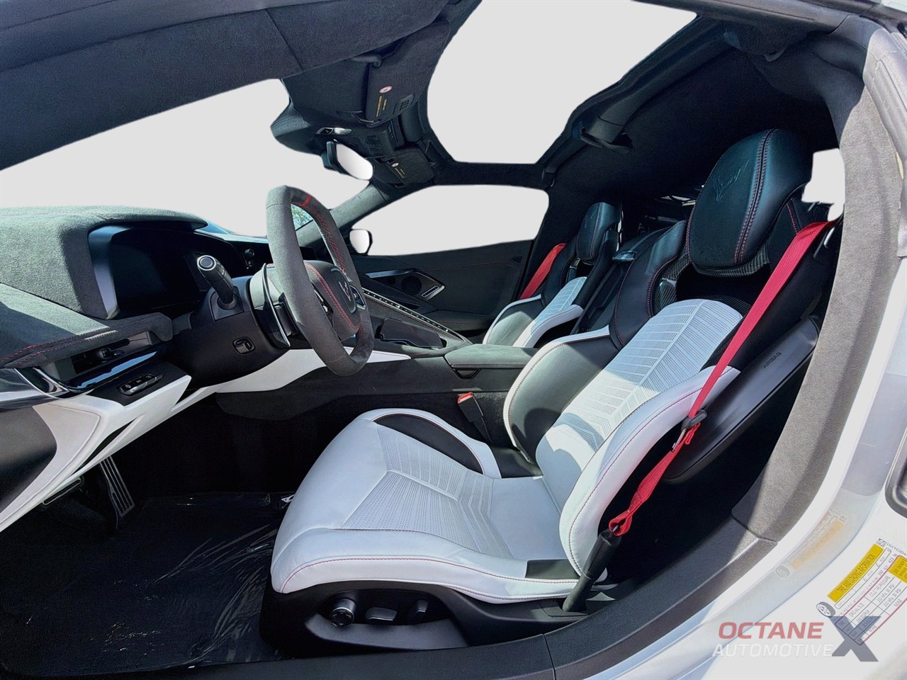 Used 2023 Chevrolet Corvette Stingray Premium Cpe w/ Z51 Performance Package RWD image 22