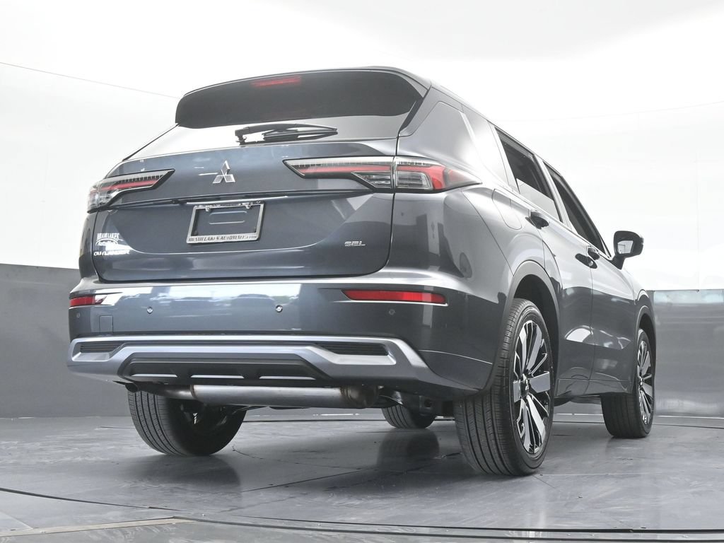 New 2026 Mitsubishi Outlander SEL FWD image 65