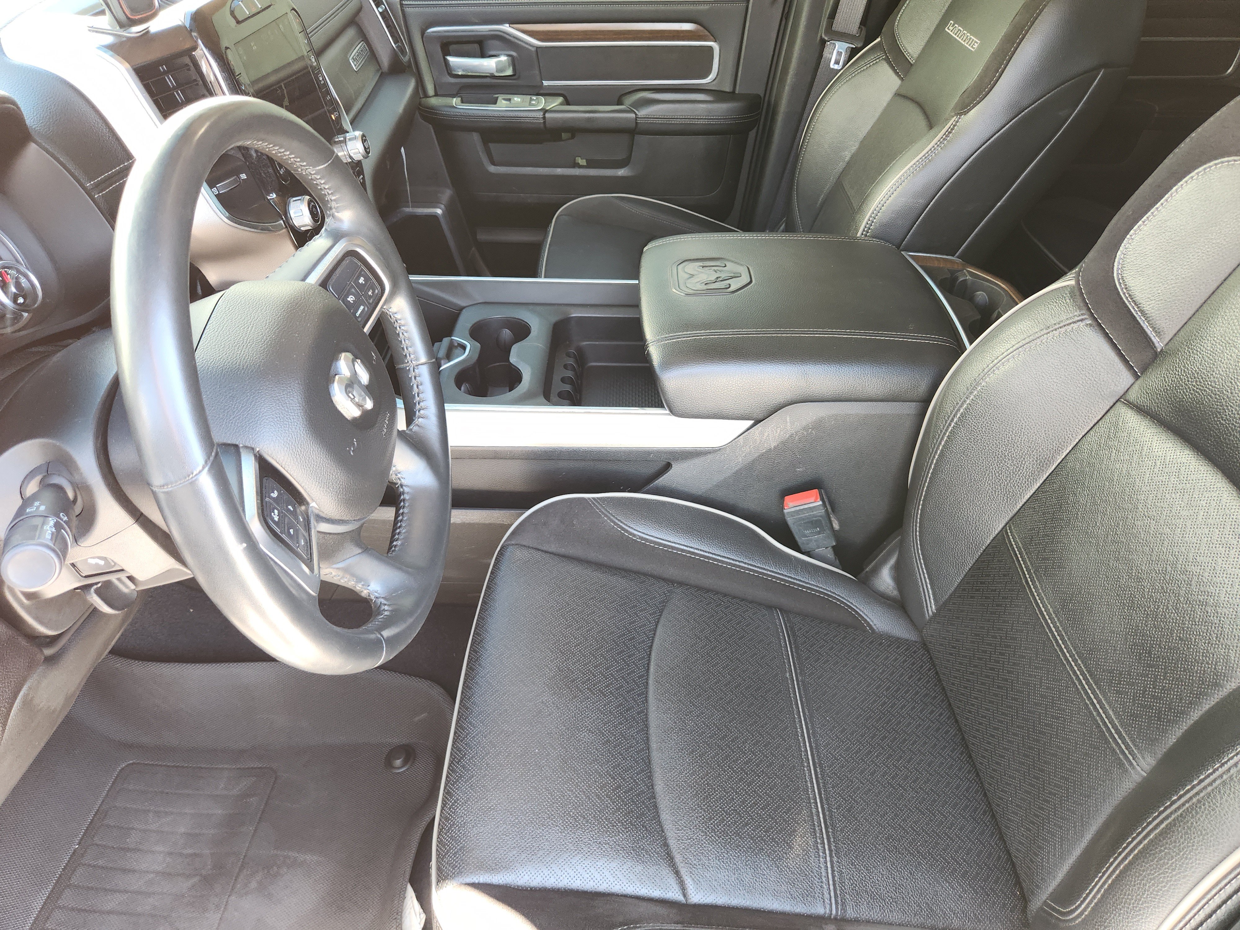 Used 2022 RAM 2500 Laramie AWD/4WD image 15