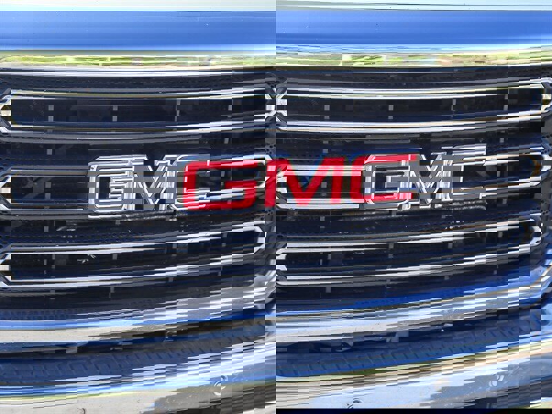 Used 2015 GMC Sierra 3500 SLT w/ Duramax Plus Package image 11