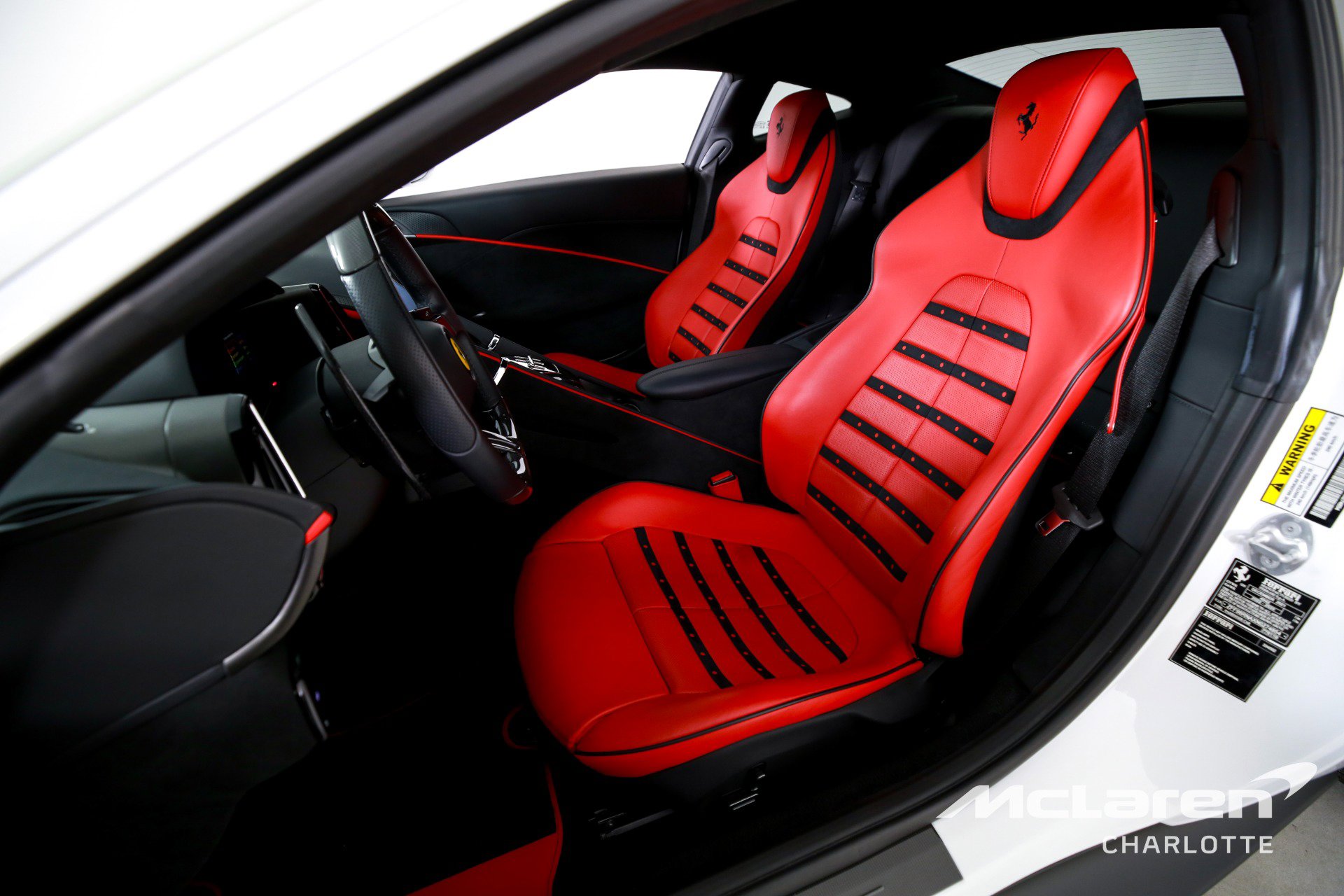 Used 2022 Ferrari Roma image 11