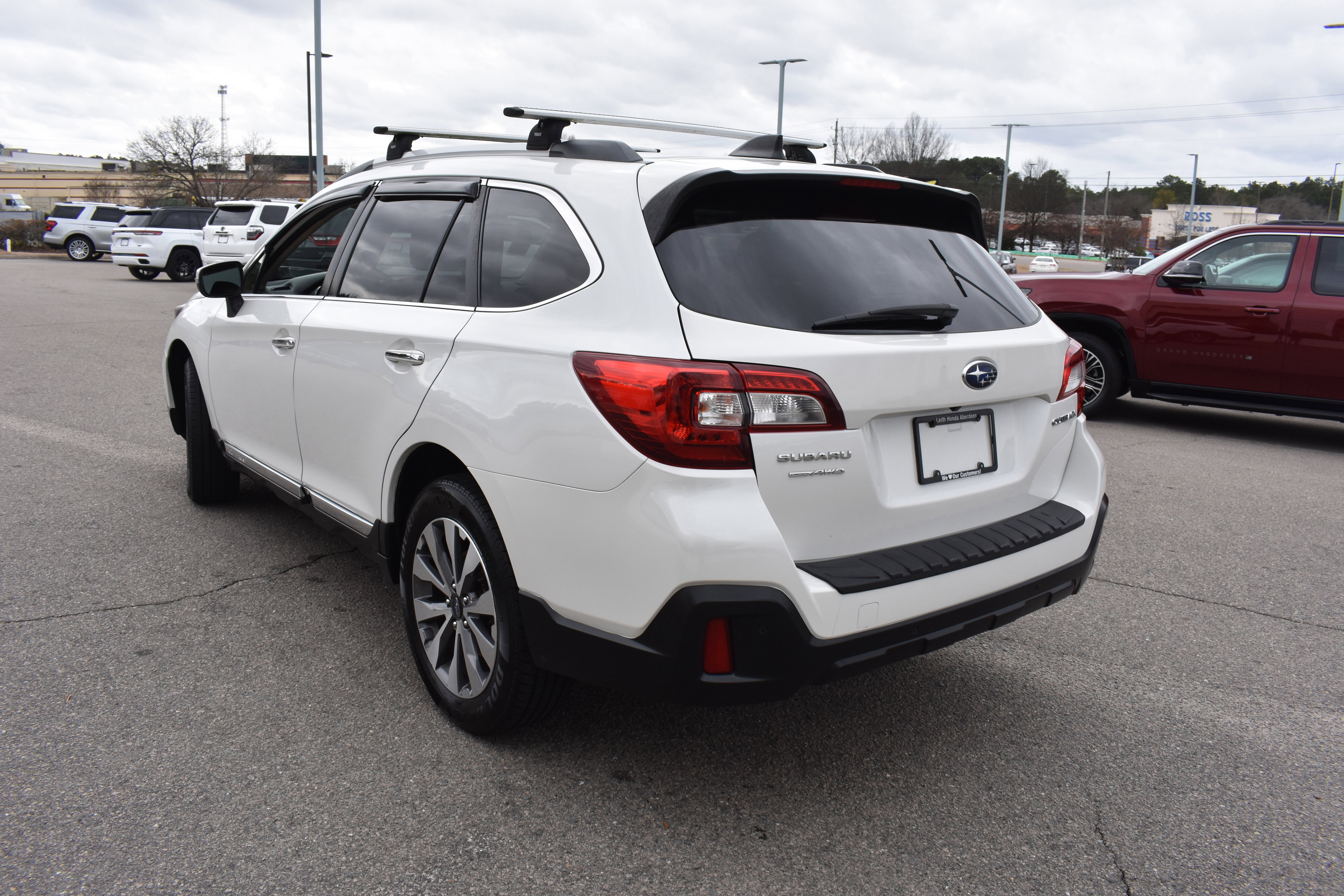 Used 2018 Subaru Outback 2.5i Touring w/ Popular Package #3 image 7