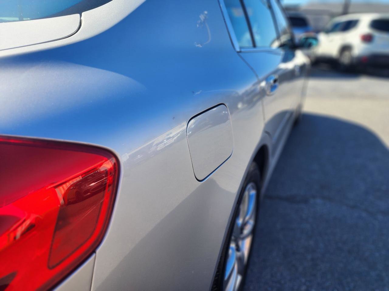 Used 2005 INFINITI G35 x Sedan image 31