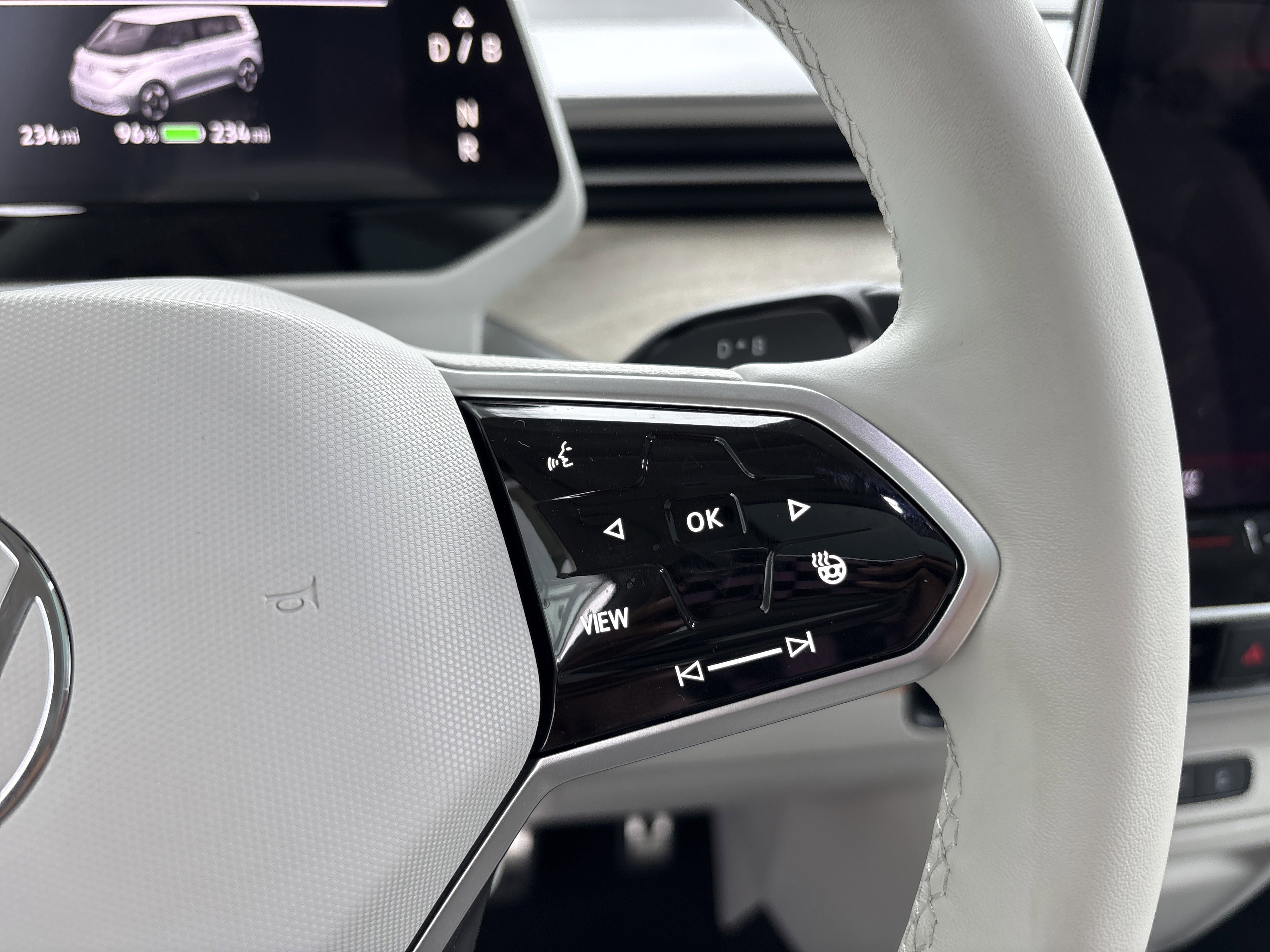 New 2025 Volkswagen ID. Buzz 1st Edition image 16