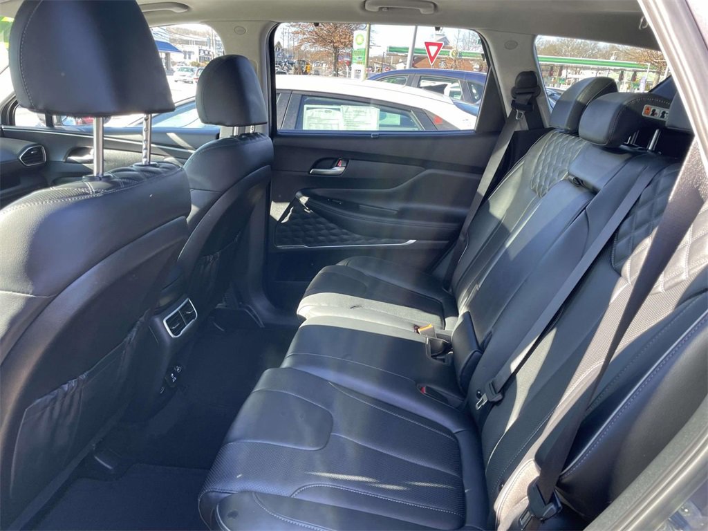 Certified 2022 Hyundai Santa Fe Limited image 11