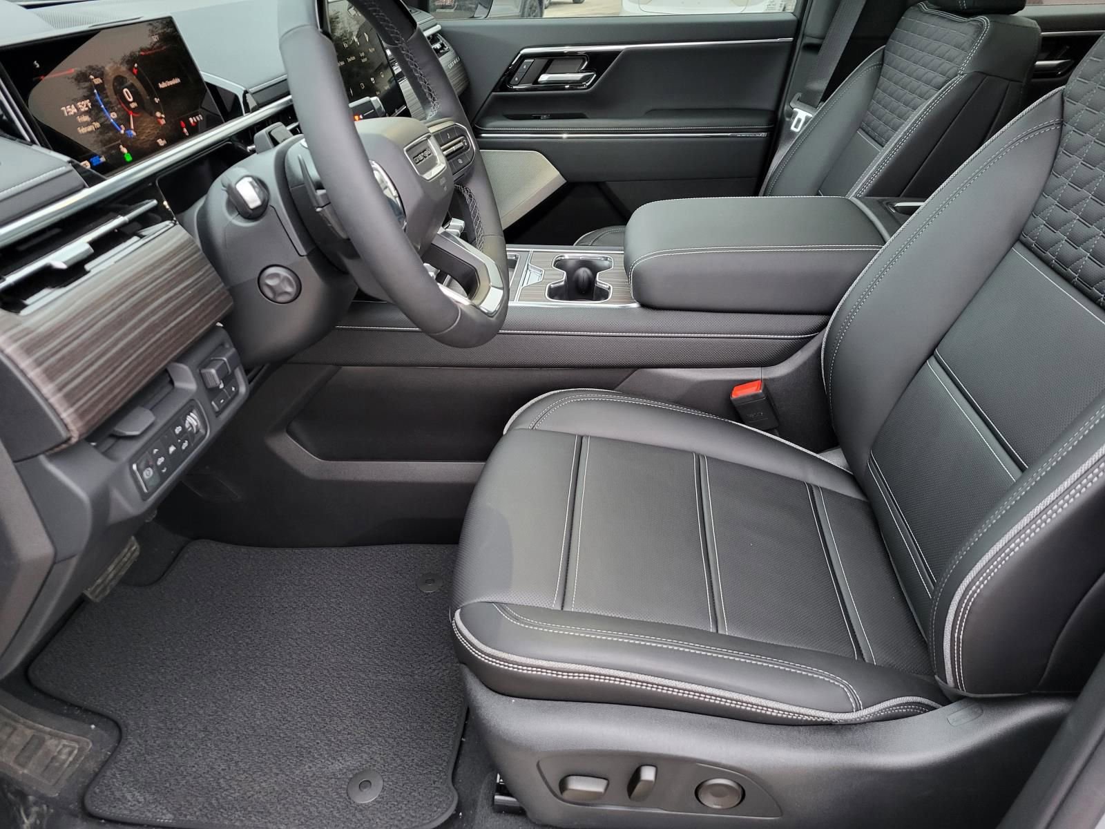 New 2024 GMC Sierra EV Denali AWD/4WD image 7