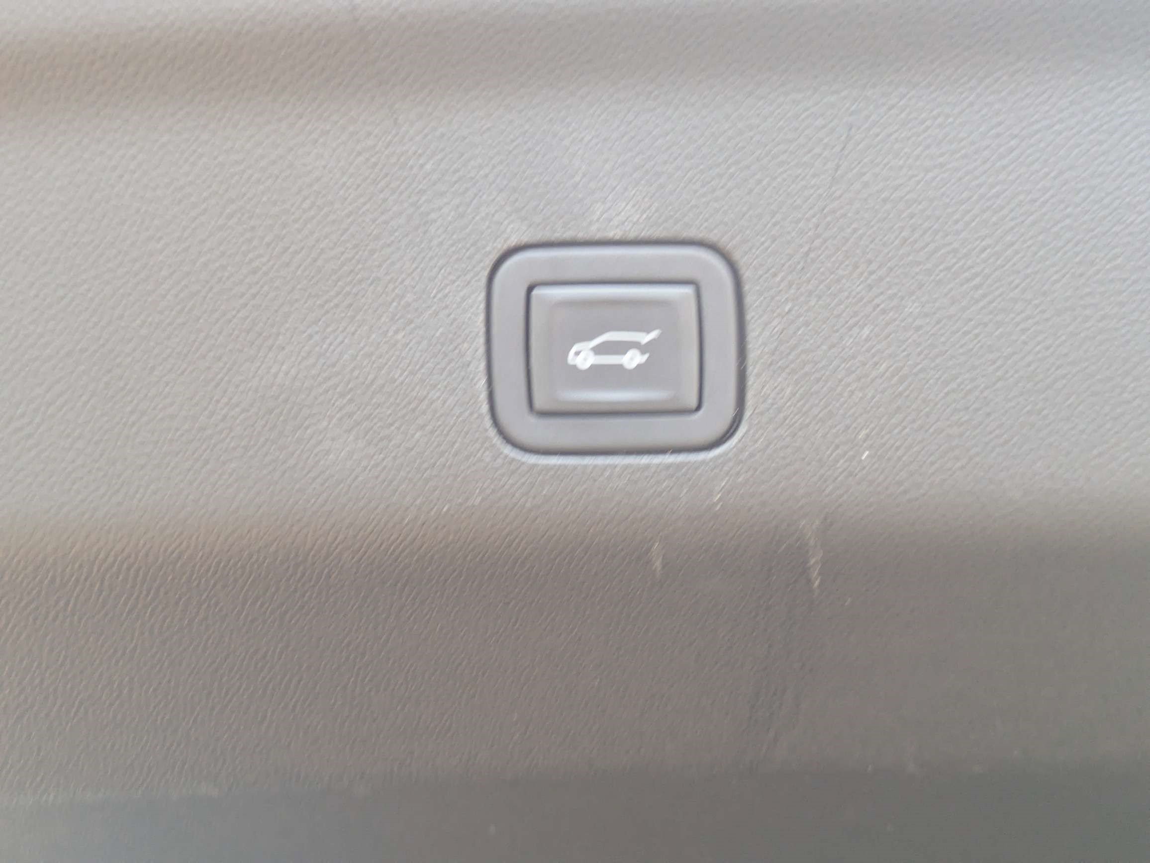Used 2024 GMC Yukon Denali w/ Advanced Technology Package AWD/4WD image 20