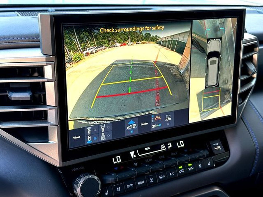 New 2026 Toyota Sequoia Platinum AWD/4WD image 12
