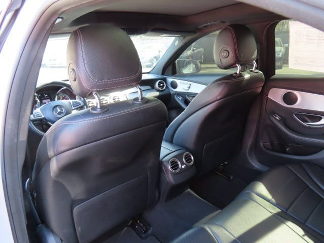 Used 2015 Mercedes-Benz C 300 Sedan image 13