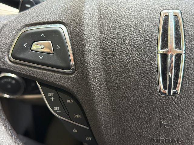 Used 2017 Lincoln MKC Premiere FWD image 26