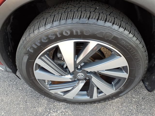 Used 2017 Nissan Murano Platinum w/ Platinum Technology Package FWD image 13