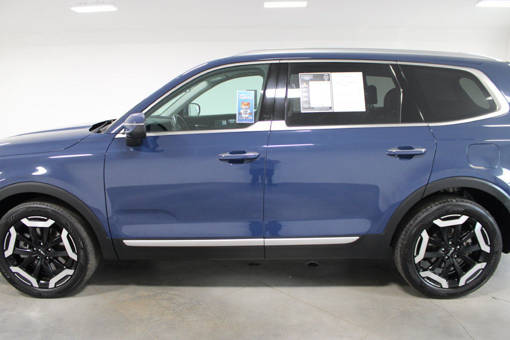 Used 2025 Kia Telluride S FWD image 6