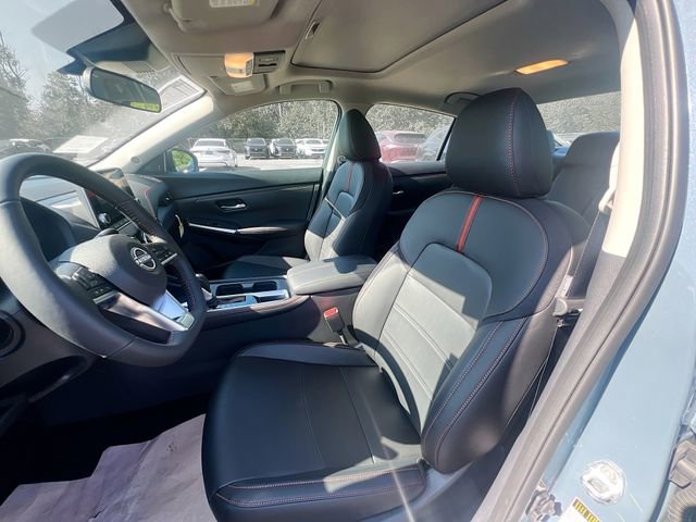 New 2025 Nissan Sentra SR w/ SR Premium Package image 12