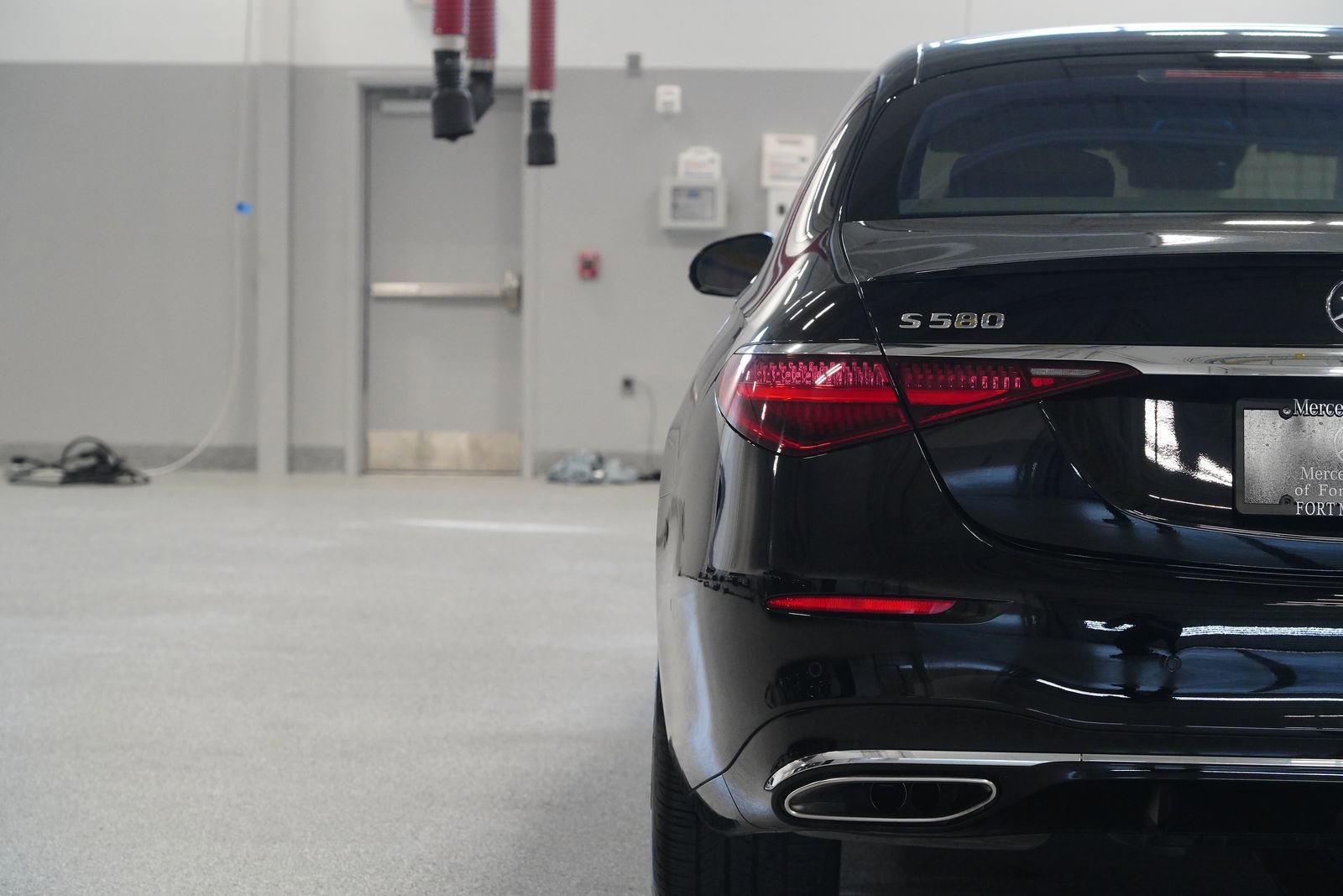 Certified 2023 Mercedes-Benz S 580 4MATIC Sedan image 11