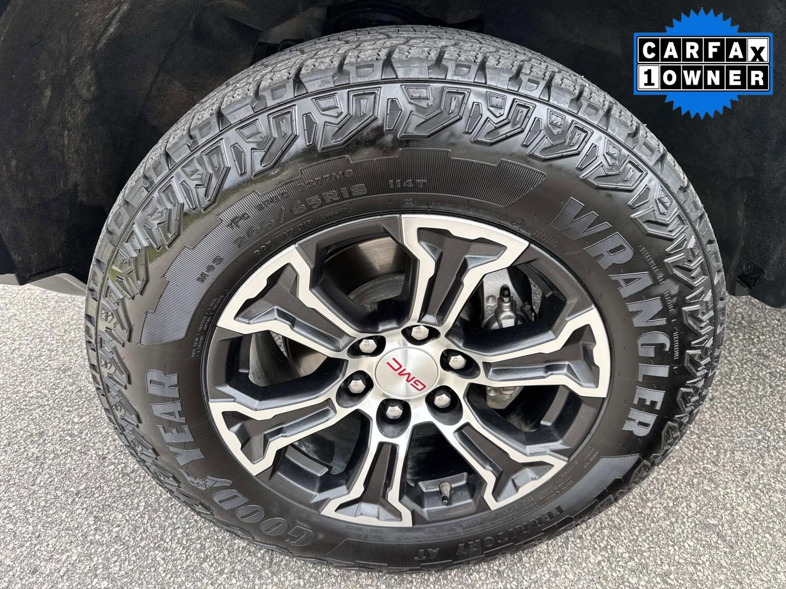 Used 2025 GMC Canyon AT4 AWD/4WD image 11