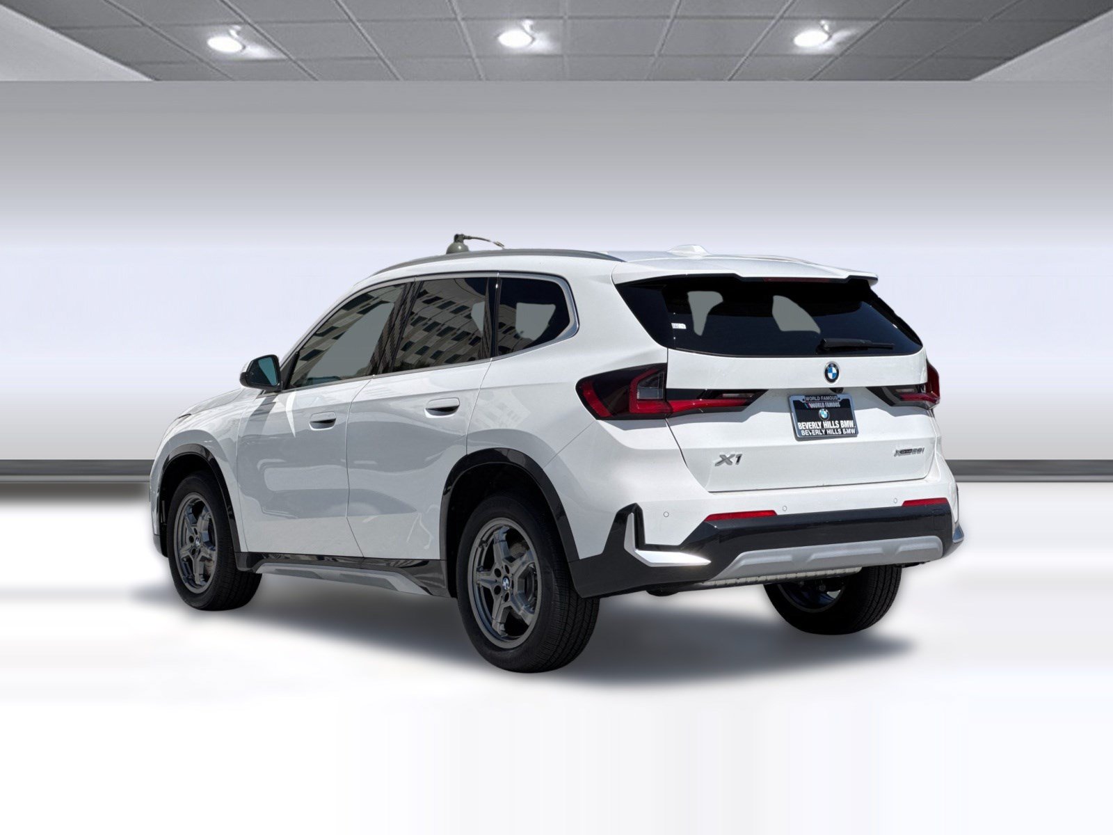 New 2026 BMW X1 xDrive28i w/ Convenience Package AWD/4WD image 3